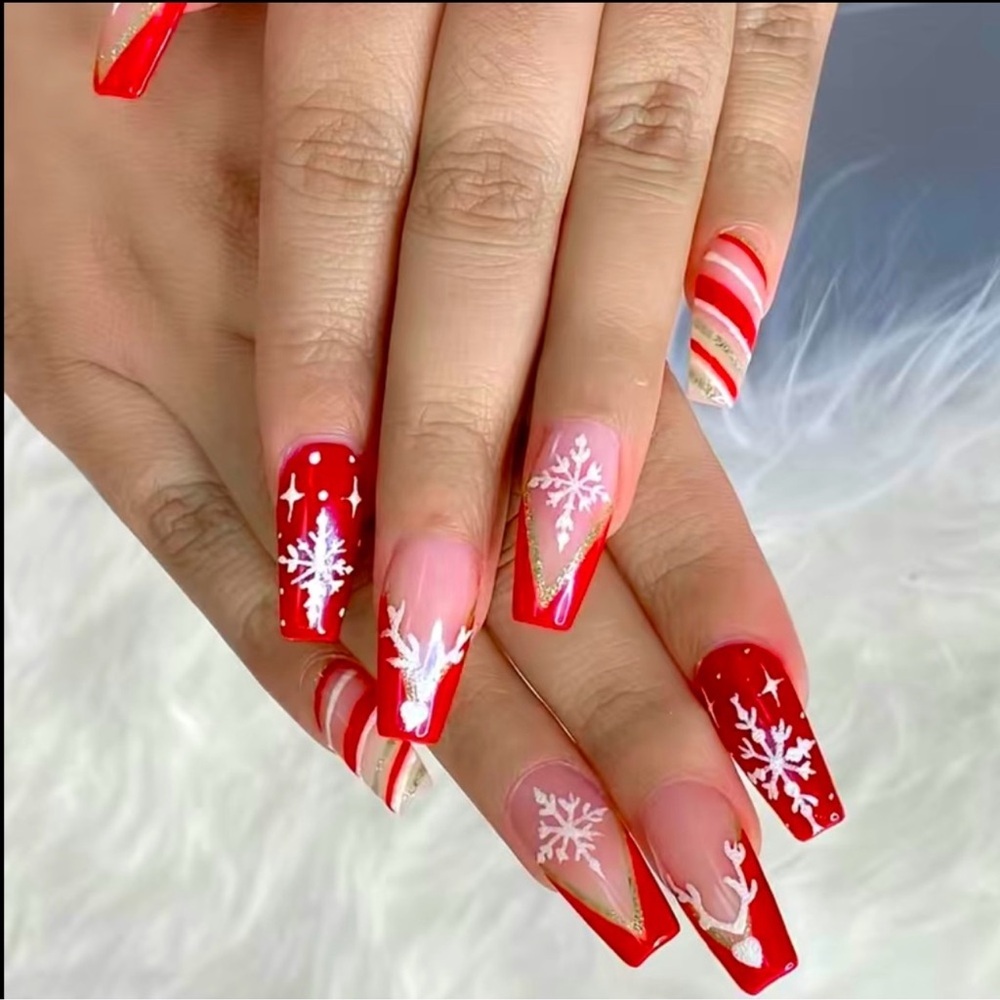 Christmas Press On Nails